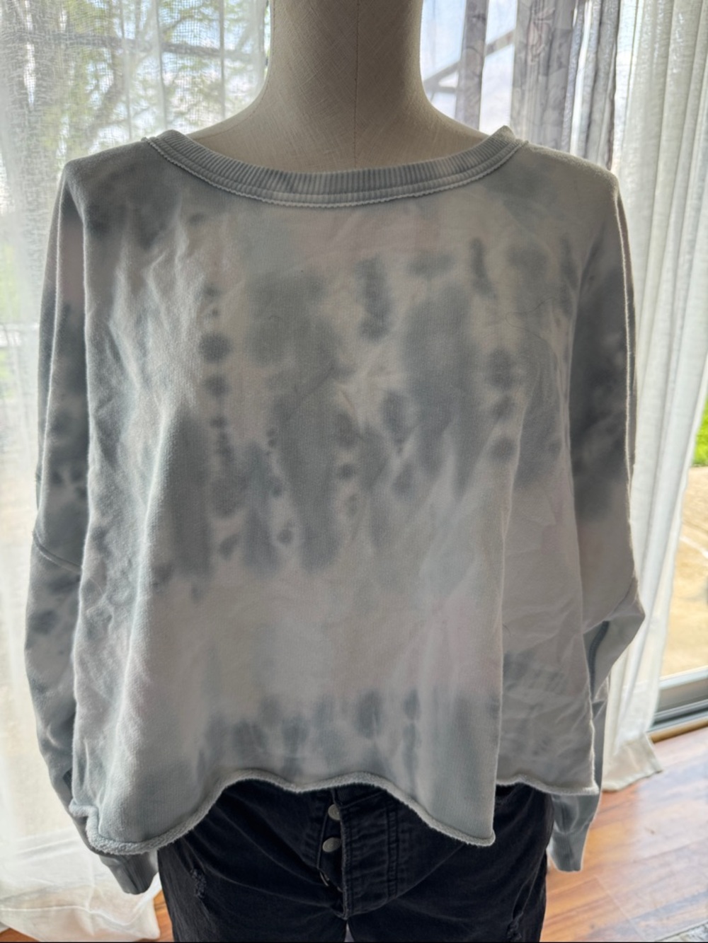 American Eagle Outfitters Light blue, pink Tie-Dye Boxy Crewneck Sweatshirt